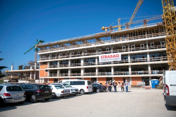 From the Dračevac Construction Site: Works on the Central Building of the Future Technology Park Proceeding to Plan