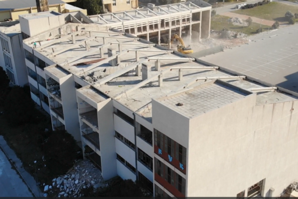 Progress on the Reconstruction and Extension of the Central Building of the Future Split Technology Park