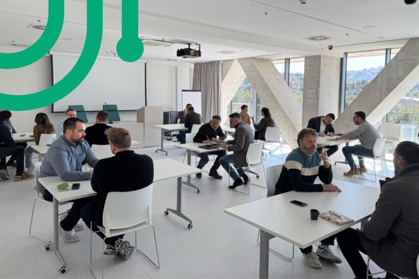 Speed date mentoring held for startups