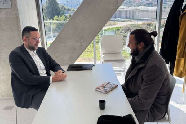 Speed date mentoring held for startups