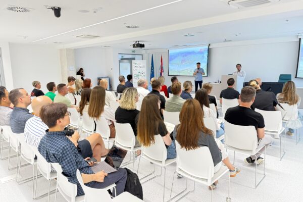 Mayor of Sejong gives lecture on smart and green cities at Split Technology Park