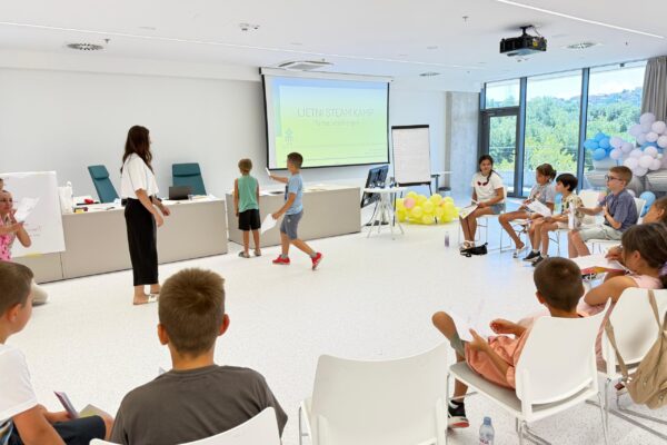 Second week of the STEAM summer children’s camp completed