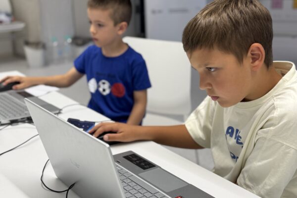 Završen prvi tjedan ljetnog sportsko-edukativnog STEAM kampa u Tehnološkom parku Split